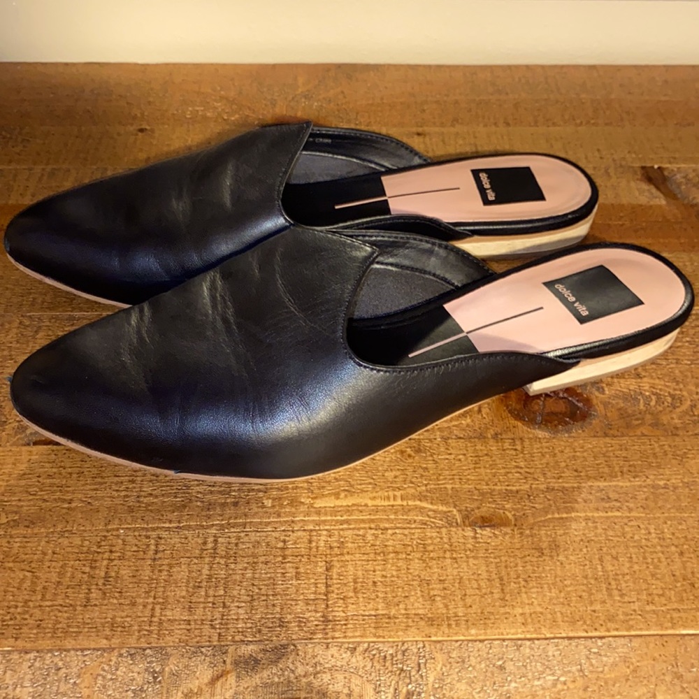 Dolce Vita black leather slides mules
Extremely Comfortable